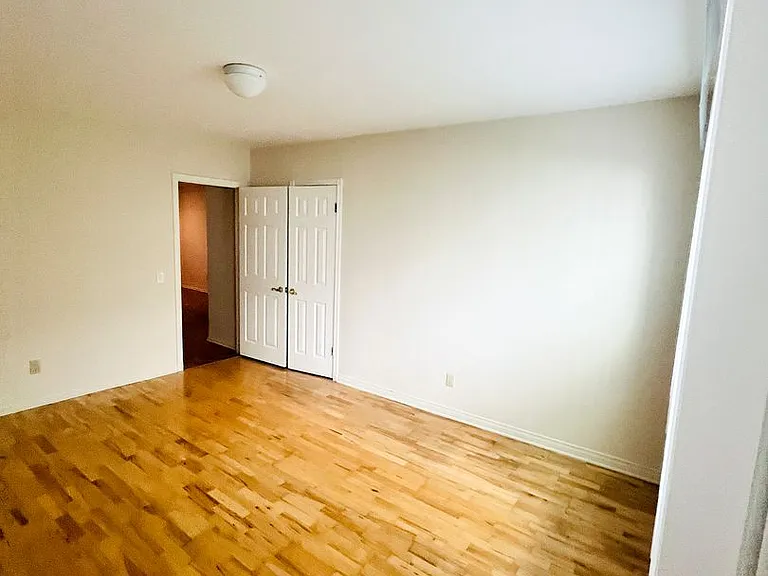 826 Harvard, LLC — Photo 4