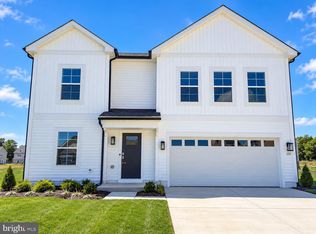 139 Fontana Cir, Martinsburg, WV 25403