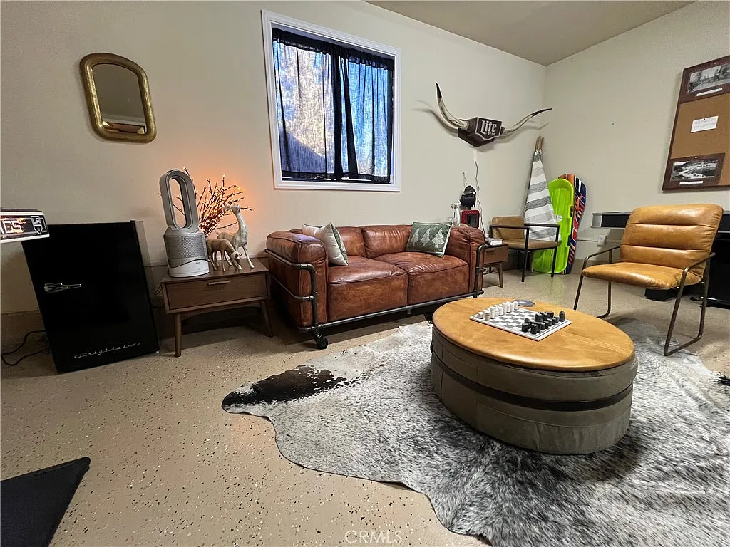 2 bed, 1400 sqft, $2,900 — Photo 3