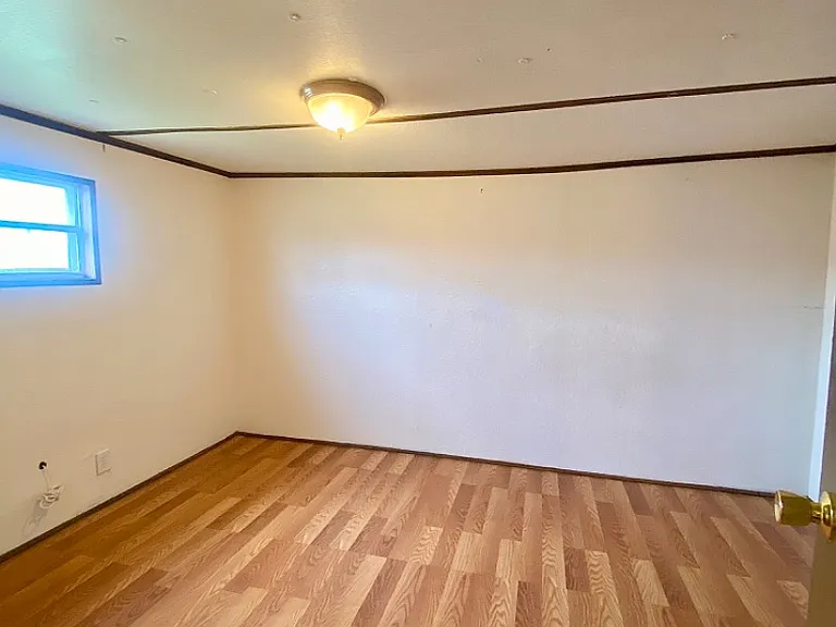 Unit Photo