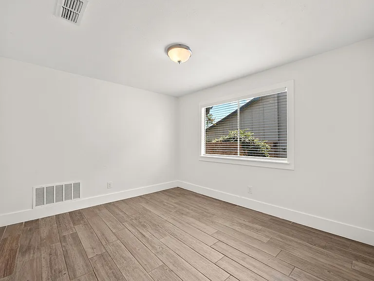 9445 Singing Quail Dr — Photo 19