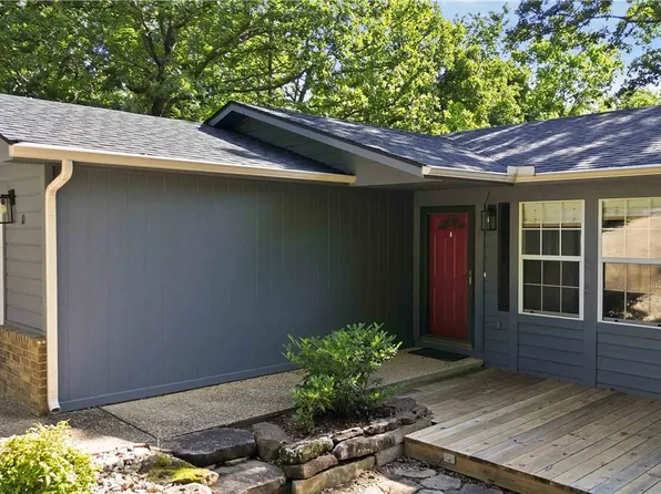 10 Wimborne Ln, Bella Vista, AR 72715