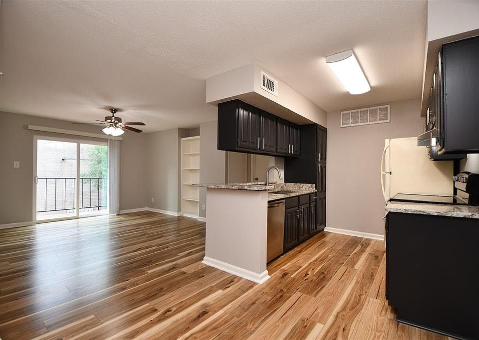 Woodforest Condominiums 12955 Woodforest Blvd Houston, TX Zillow