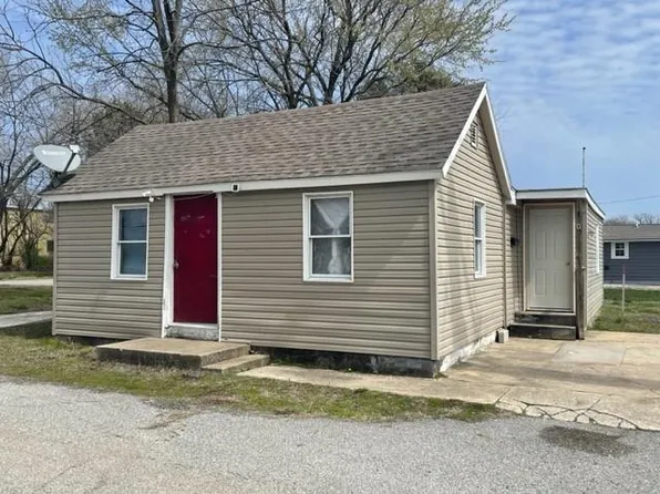 505 E 4th St, Pittsburg, KS 66762