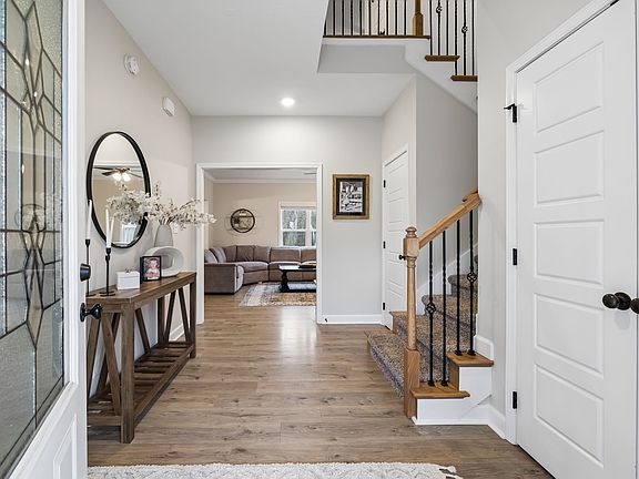 3rd image of 1033 Brightwood Ct