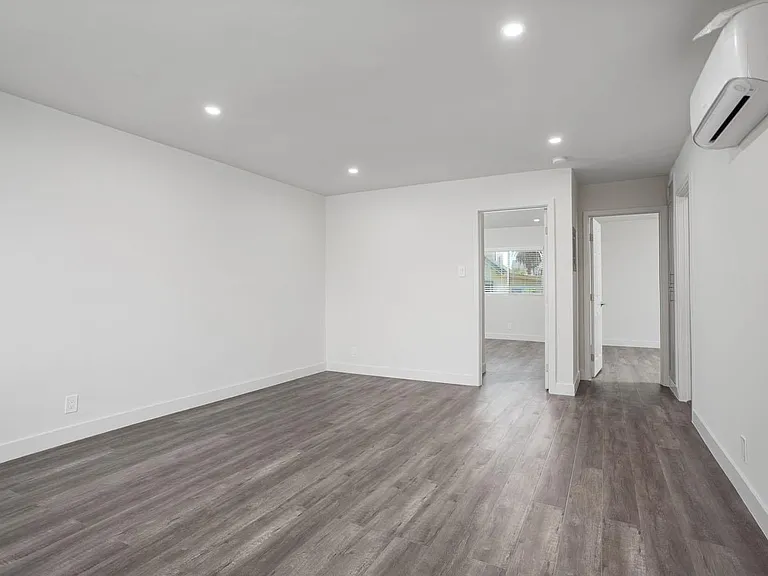 1541 Rockwood St #7 — Photo 13