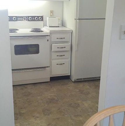 5th image of 17 Vista Palm Ln APT 104