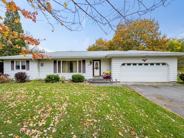 2864 Oneida St, Sauquoit, NY 13456