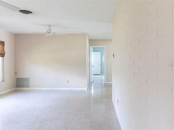 5th image of 2695 64th Ave S