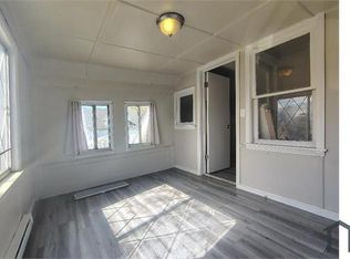 19814 Shawnee Ave #UP, Cleveland, OH 44119