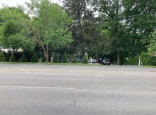 678 High Ridge Rd, Stamford, CT 06905