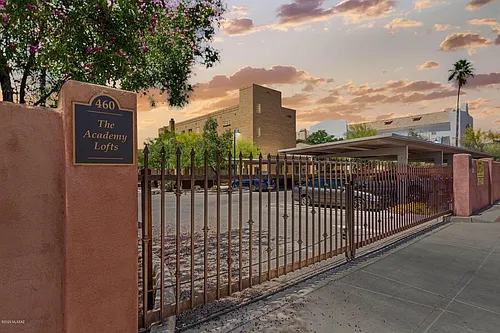 460 S 6th Ave #1206 Photo 1