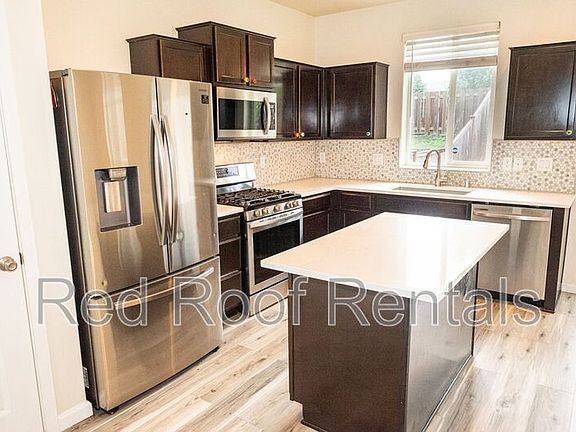 3rd image of 1930 193rd St E