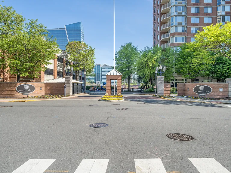 Entrance to the building on Hudson St