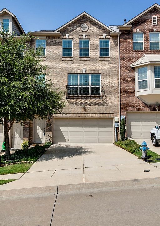 1st image of 2594 Jacobson Dr