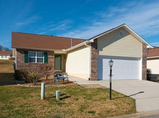 116 Nicolosi Ln, Lenoir City, TN 37771