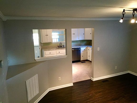5th image of 5720 Mulberry St #5720