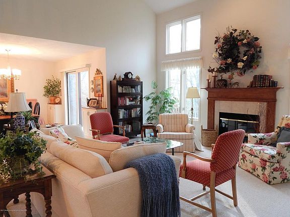 5th image of 5251 Golden Cir