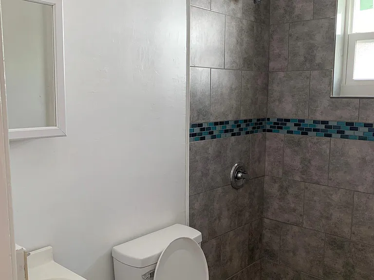 1525 Florida St — Photo 6