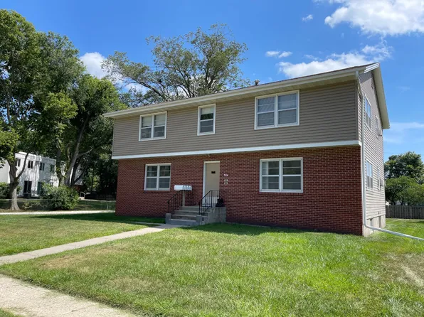 324 E 7th St Unit 2, Ames, IA 50010