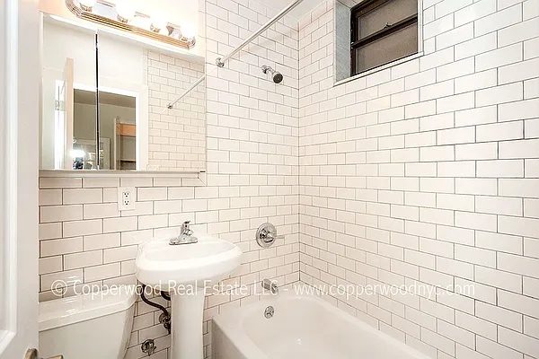 Rented by Copperwood Real Estate | media 22