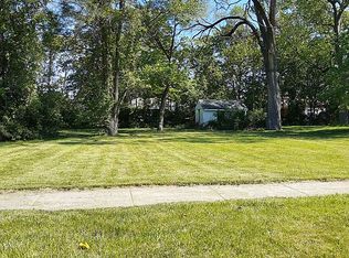 17618 Roxbury Ave, Southfield, MI 48075