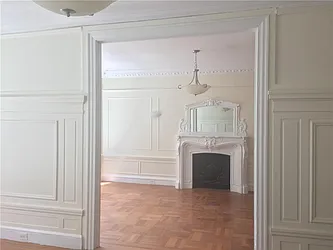 Rented by R New York