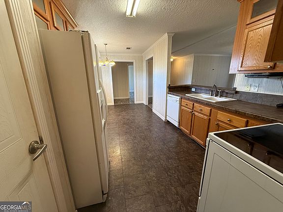 4th image of 534 Yatesville Rd