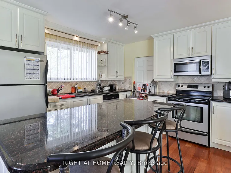 2 Greenland Rd #MAIN — Photo 3