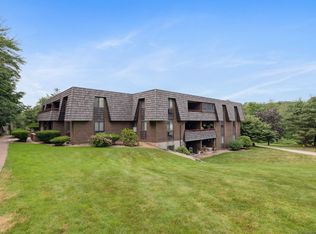 64 Oxbow Dr APT C4, Glastonbury, CT 06033