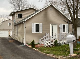 118 15th Ave, Ottawa, IL 61350