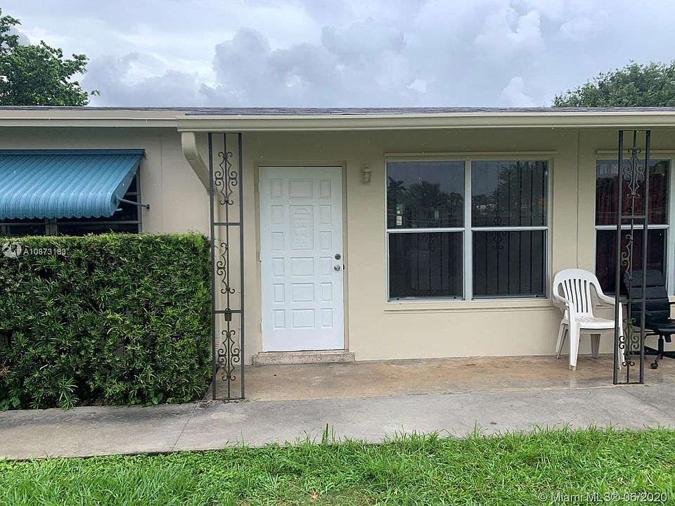 2nd image of 15740 SW 284th St #15740