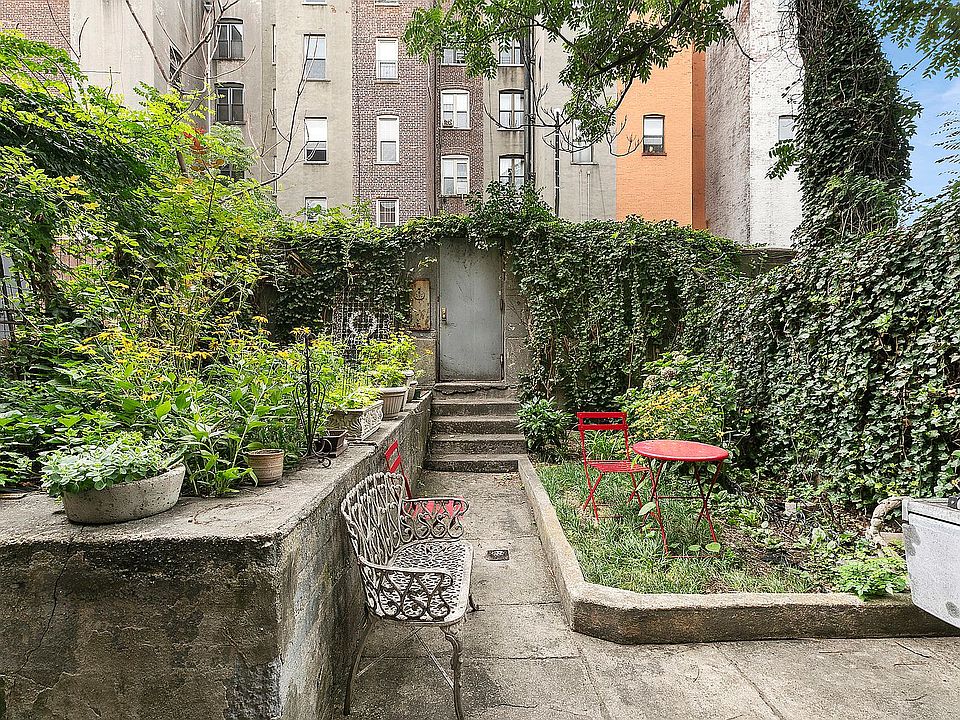 1st image of 244 W 138th St #1