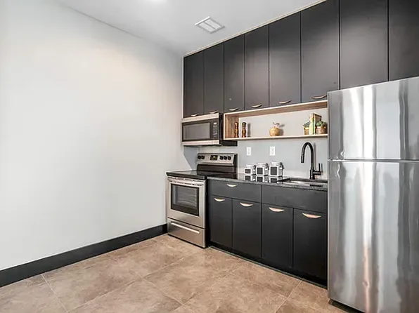 (undisclosed Address), Bronx, NY 10459
