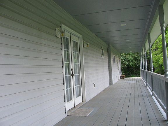 3rd image of 308 Wild Bird Dr