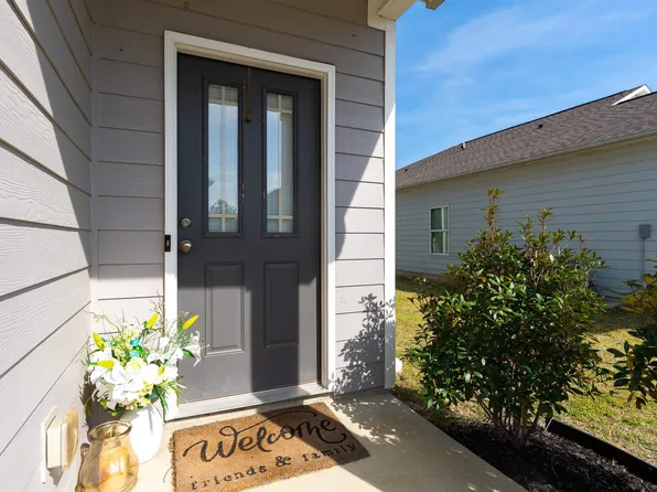 9965 Hunter Pl, Warrior, AL 35180