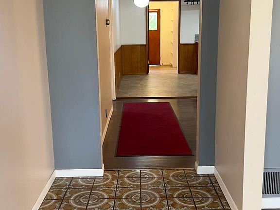 4th image of 2320 N St Unit 2