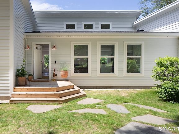 2nd image of 27 Morey Road