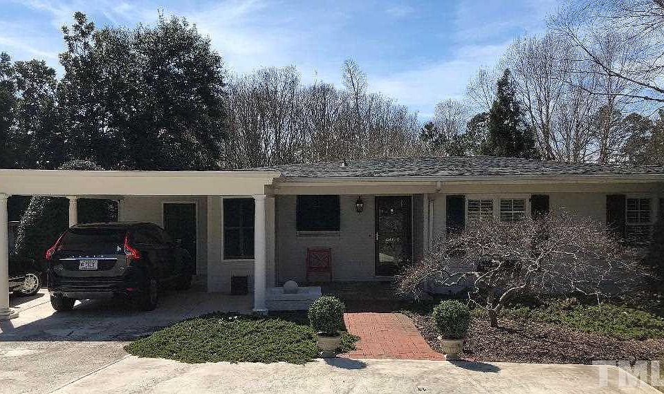2nd image of 5071 Langley Cir