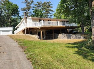 1165 Rock Grove Dr, Nora Springs, IA 50458