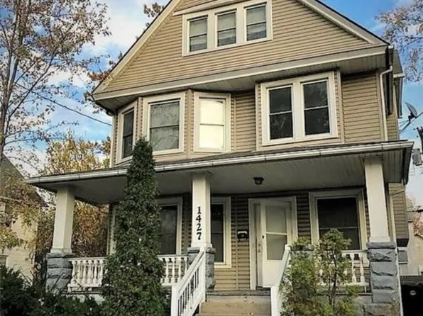1427 E 94th St, Cleveland, OH 44106
