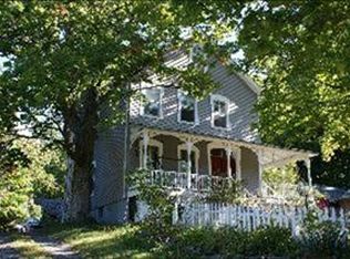 26 Beck Rd, Poughkeepsie, NY 12601