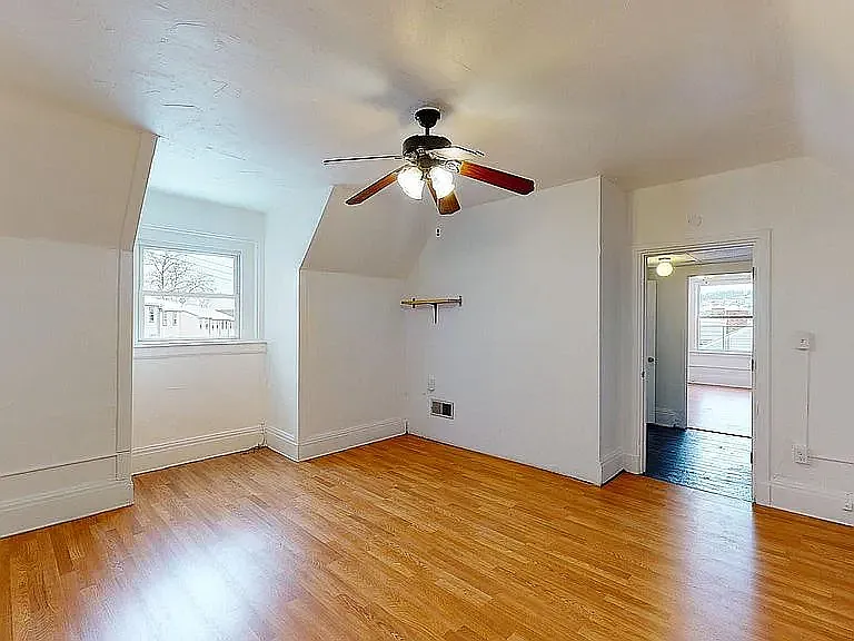 1 bed, $1,195 — Photo 2