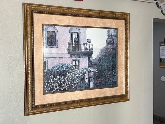 3rd image of 230 Columbia Dr APT 211