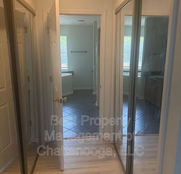 1801 Chase Meadows Cir — Photo 13