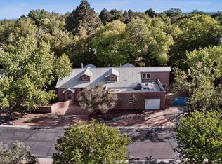 1630 Rancho Guadalupe Trl NW, Albuquerque, NM 87107