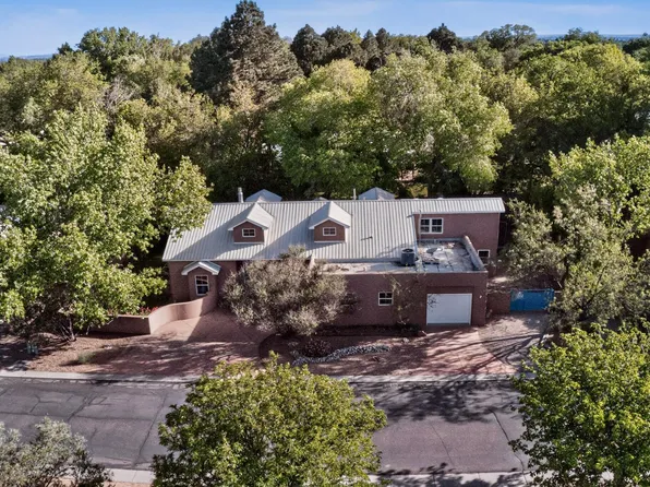 1630 Rancho Guadalupe Trl NW, Albuquerque, NM 87107