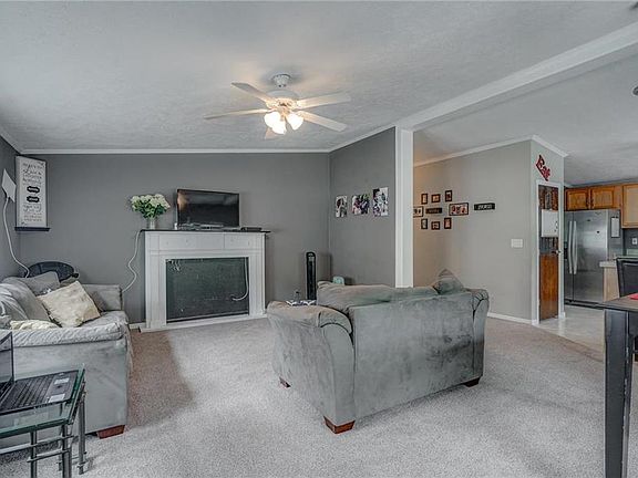 2nd image of 7905 NW 122nd Ct