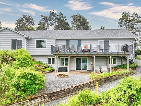 2nd image of 1604 Lake Road