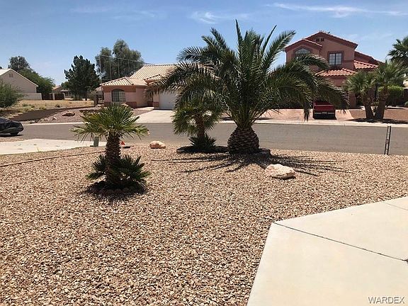 4th image of 2089 E Crystal Dr